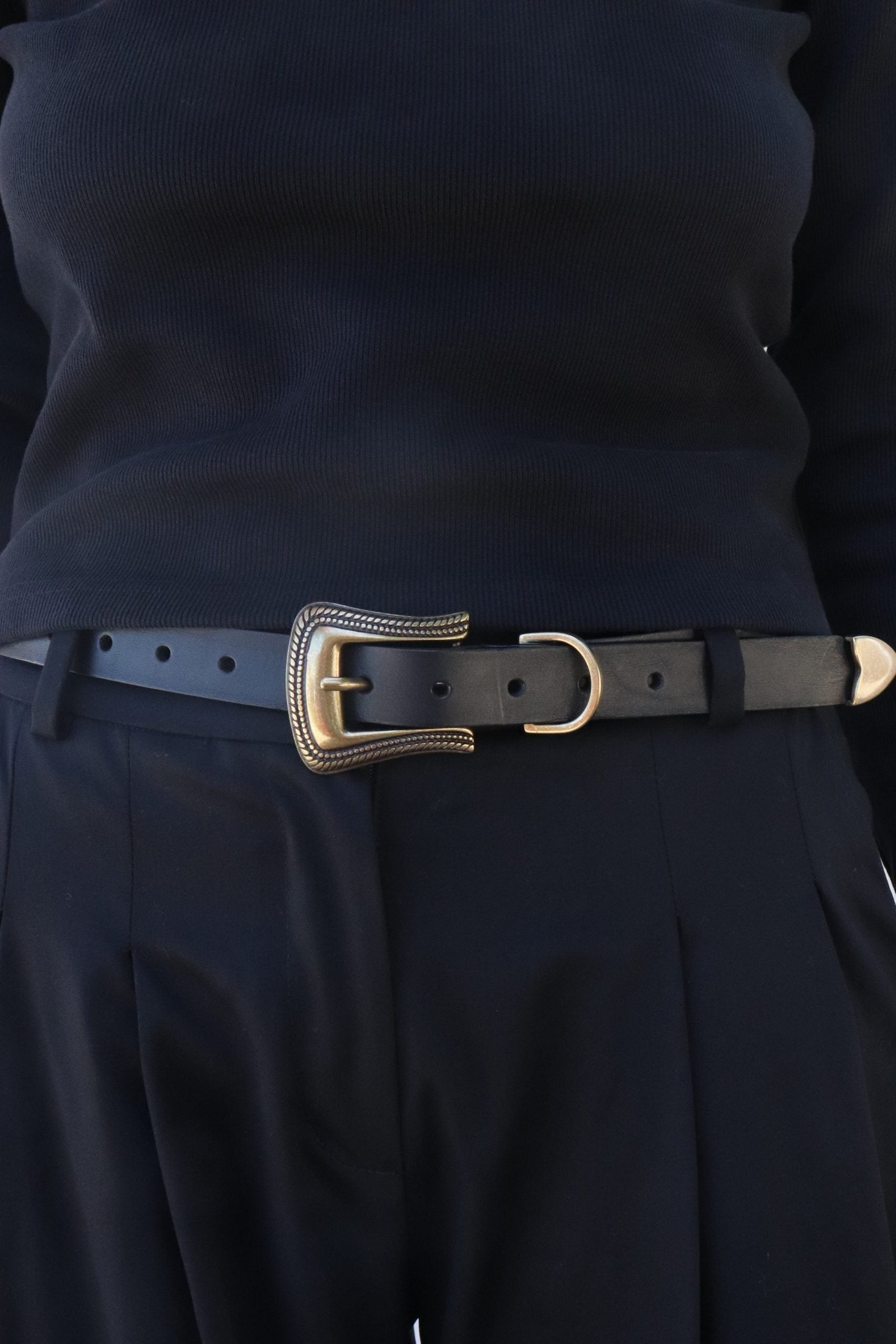 Gürtel schwarz - Schnalle gold